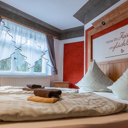 Pension Schrammsteinbaude Бад-Шандау Экстерьер фото